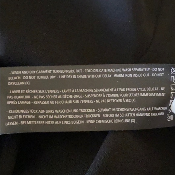 C/MEO COLLECTIVE deep V-neck long sleeve blouse - Picture 7 of 8